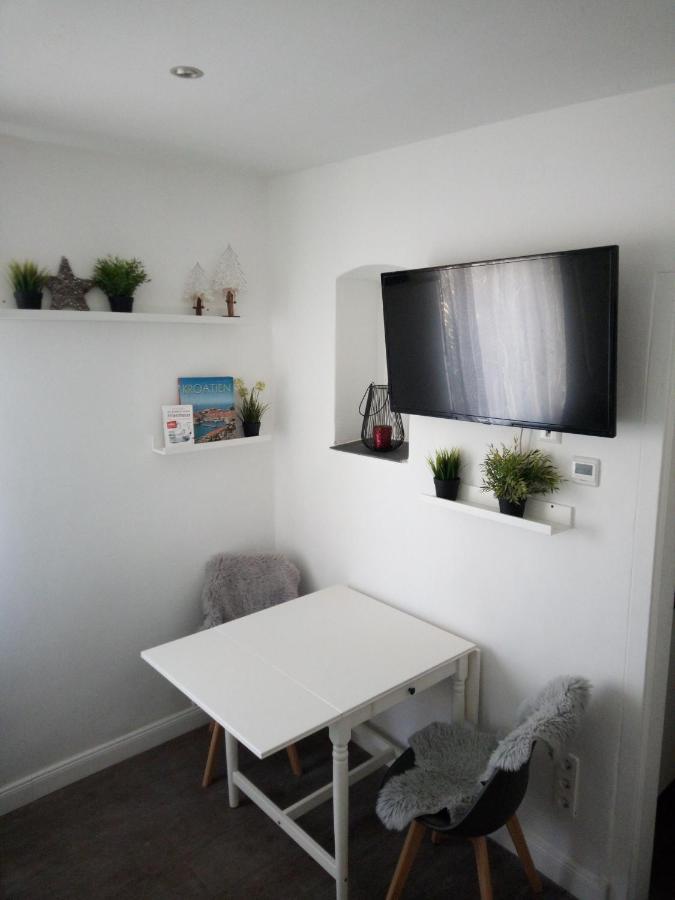 לודוויגסבורג Gemuetliche 1 Zimmer Ferienwohnung מראה חיצוני תמונה